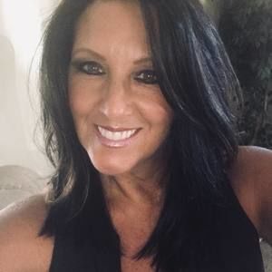 Meet your Posher, Joni